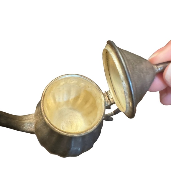 Antique Silver finish Children’s Teapot Made in India Circa 1800 - Picture 6 of 12